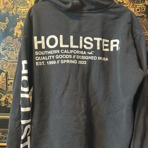 Hollister Men’s Black Crewneck Sweatshirt with White Logo